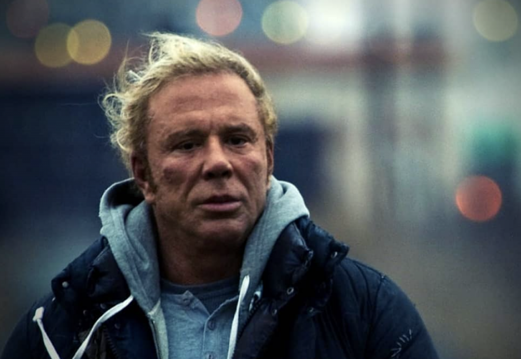 Mickey Rourke cere 200 de mii de dolari pe zi, după ce a fost evacuat din casă