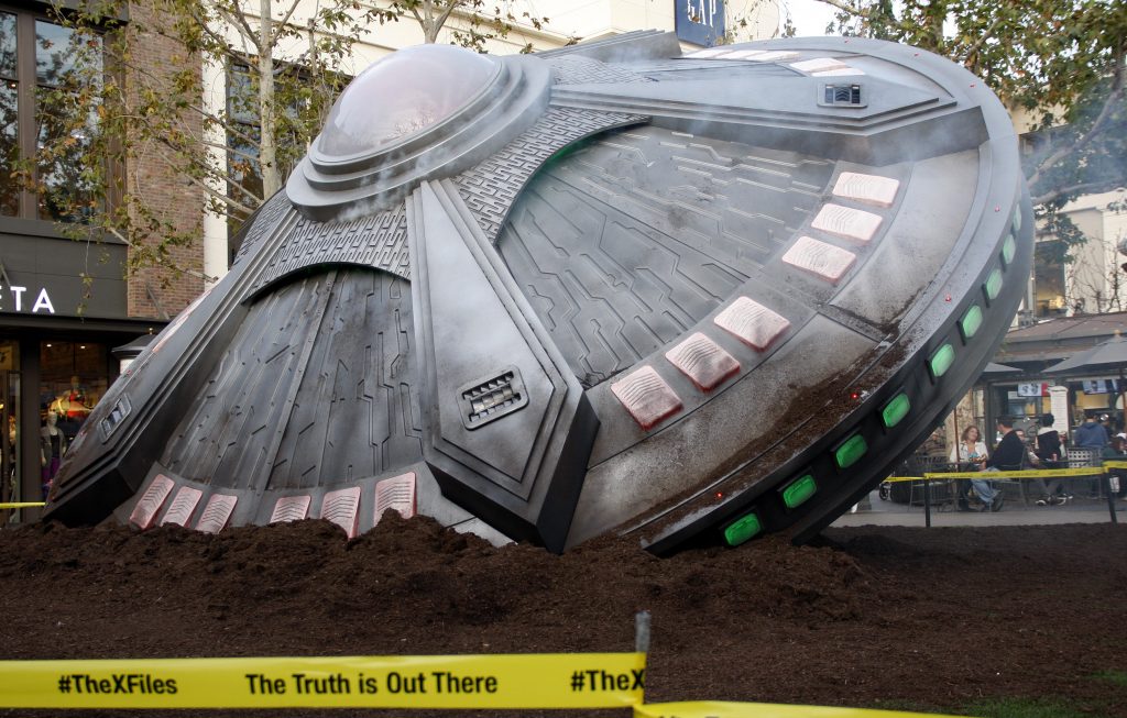 OZN-urile există! Și acum ce facem? Un editorial tulburător al unui cunoscut muzician din SUA