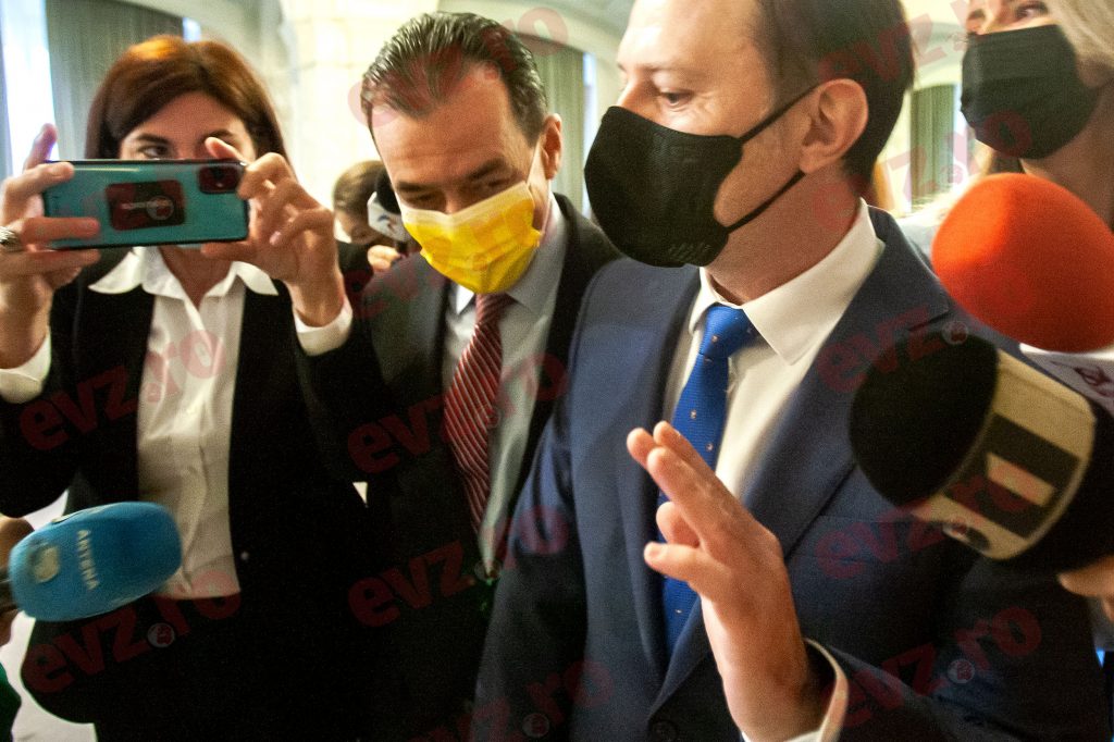 Florin Cîțu evită confruntarea cu Ludovic Orban pe tema șefiei PNL: „Sunt multe funcții supreme”