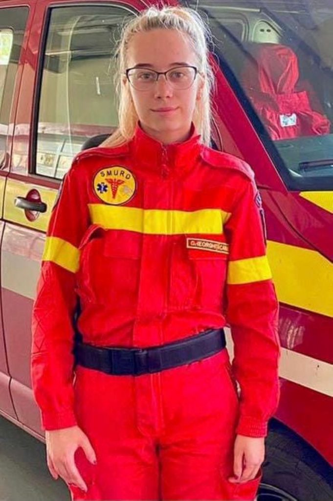 Carmen este eroina zilei. Gestul tinerei dă naștere unui subiect delicat. Avem sau nu simț civic?