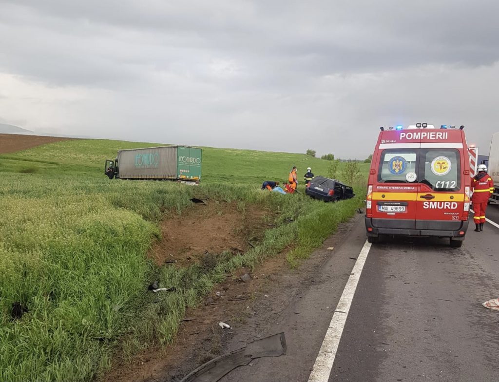 Tragedie în județul Brașov. 4 persoane și-au pierdut viața într-un oribil accident