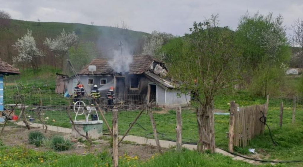 Și-a bătut soția, după care a dat foc casei. Judecătorii l-au pus în libertate