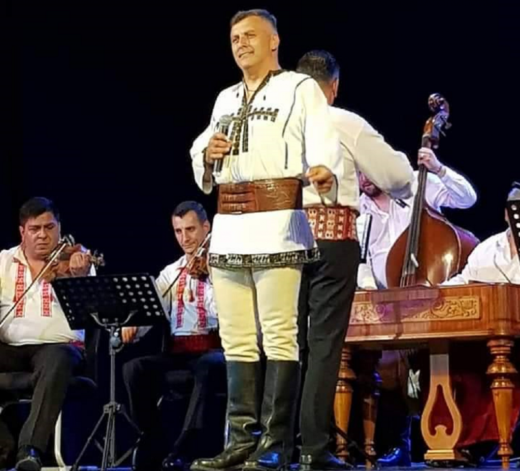 Cum a murit cântăreţul de muzică populară Corin Dobrinescu. Martorii sunt siderați. Video