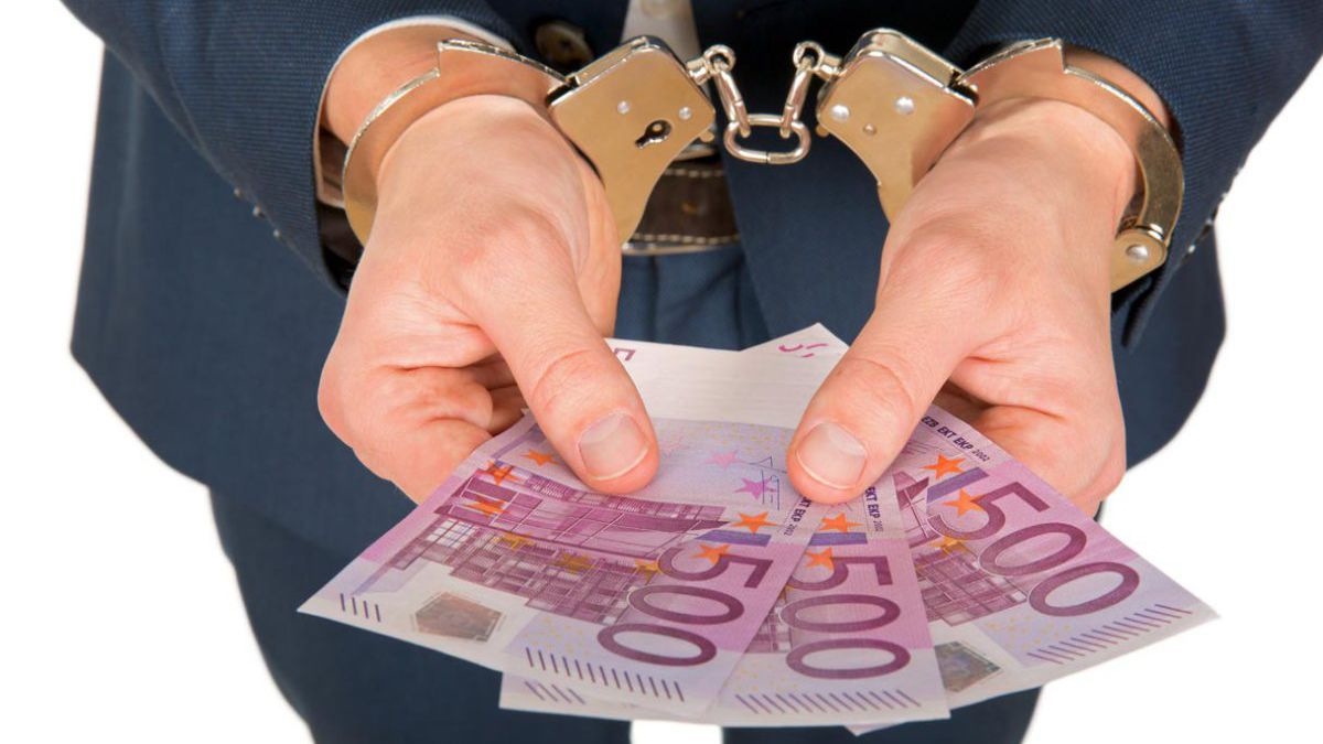 Cum se prescrie un dosar de evaziune cu 6 milioane de lei pagubă? Cu 50 de termene amânate