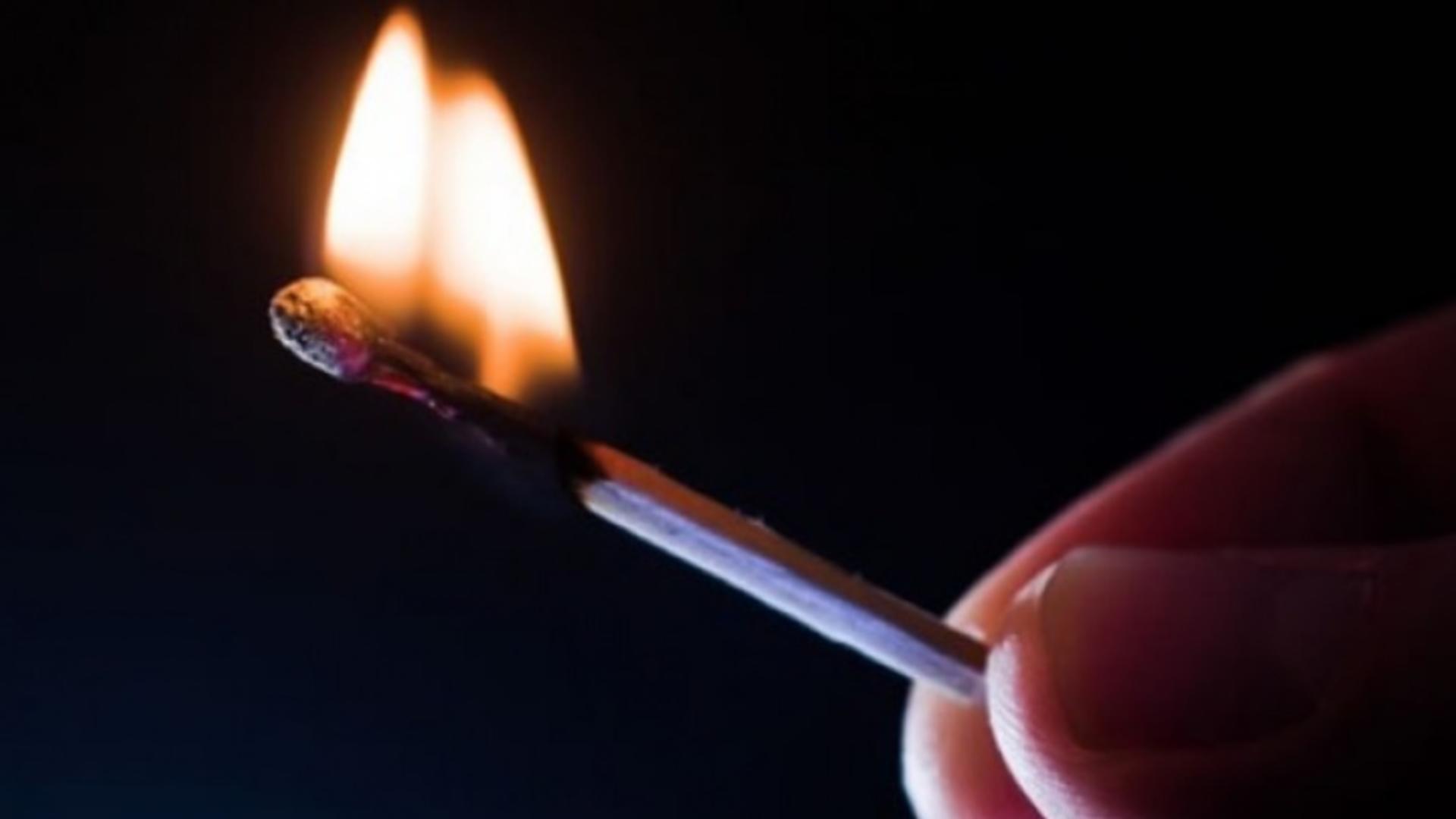 Cazuri misterioase de autocombustie. Cum au ars din senin trei oameni
