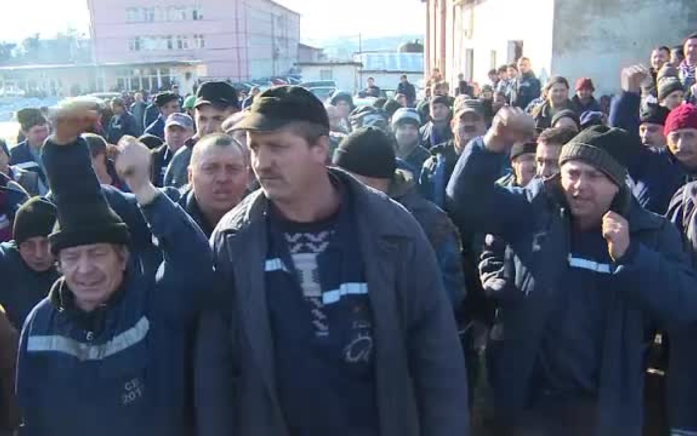 Protest la Mina Vulcan. Minerii au refuzat să iasă la suprafață din cauza salariilor