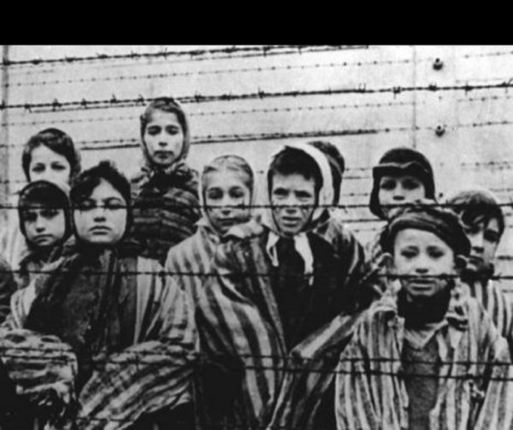 Iniţiativă. Holocaustul va fi curând învăţat în şcoală în Emirate, o premieră în lumea arabă