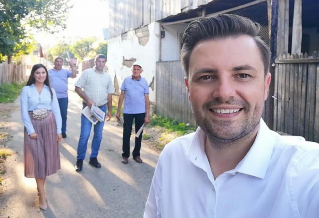 Primar amenințat de un colonel STS după ce a dat ultimatum fermei care poluează. Edilul susține că a fost înjurat