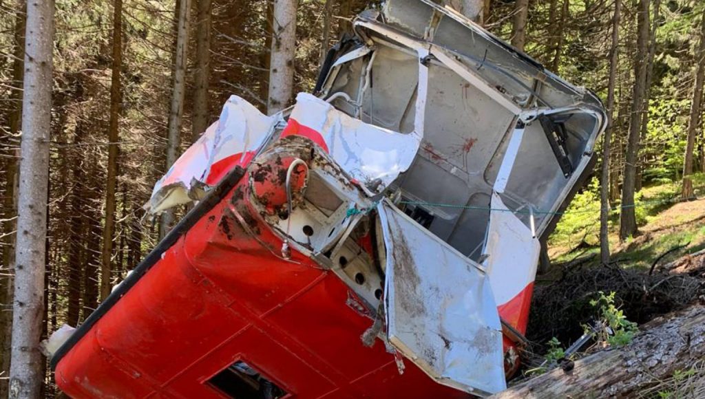 Un român, martor-cheie în cazul telecabinei din Italia. Dialog cutremurător între mecanici