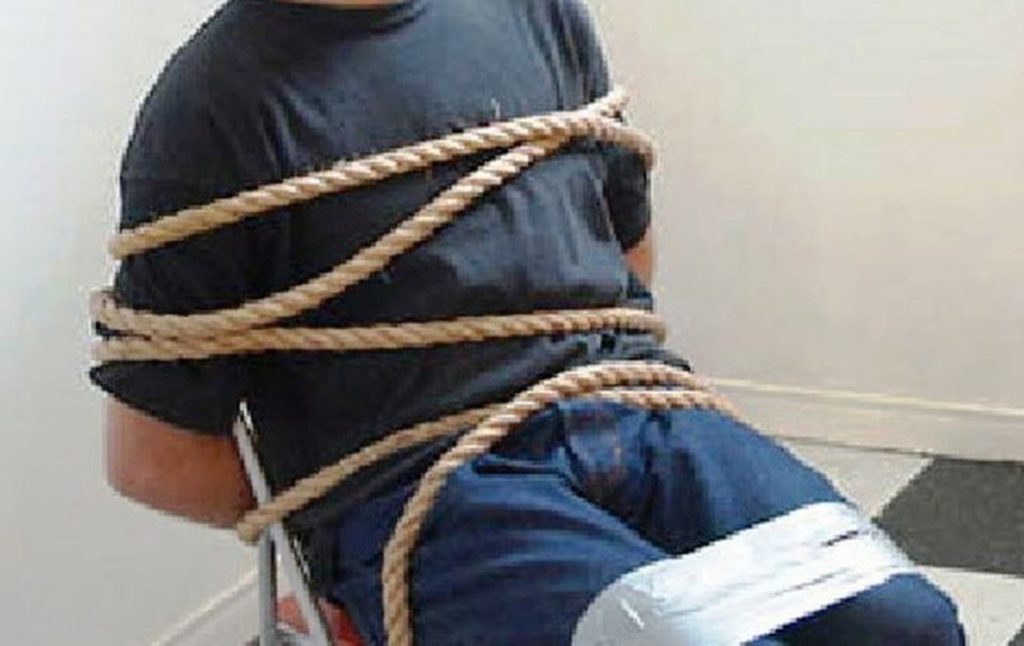 S-a lăsat torturat din dragoste. Ce i-a făcut propria soție e cumplit. „Corpul meu era un sac de box”