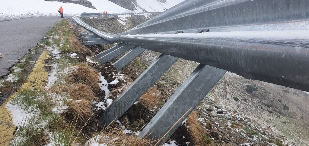 Circulația de pe Transfăgărășan și Transalpina, deschisă și iarna
