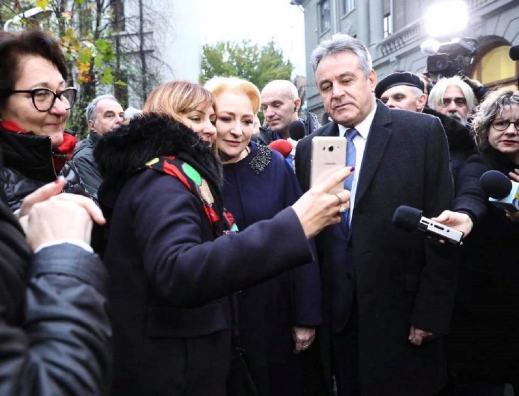 EXCLUSIV. Robert Turcescu s-a dezlănțuit! Dezvăluiri incendiare despre plecarea lui Dăncilă din PSD: „La vremuri noi, tot noi" (VIDEO)