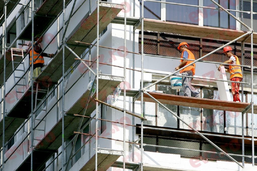 Bani pentru eficiența energetică a locuințelor de la BDCE