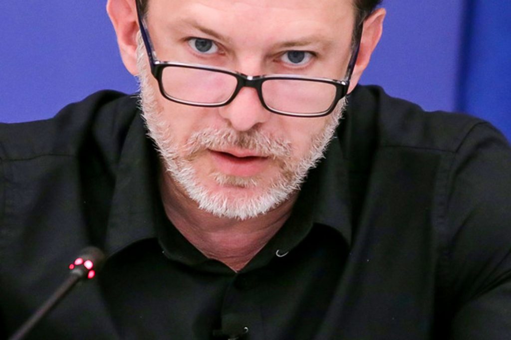 Florin Cîțu, reacție după ce echipa sa a pierdut şefia PNL Sector 5. A părăsit grupul