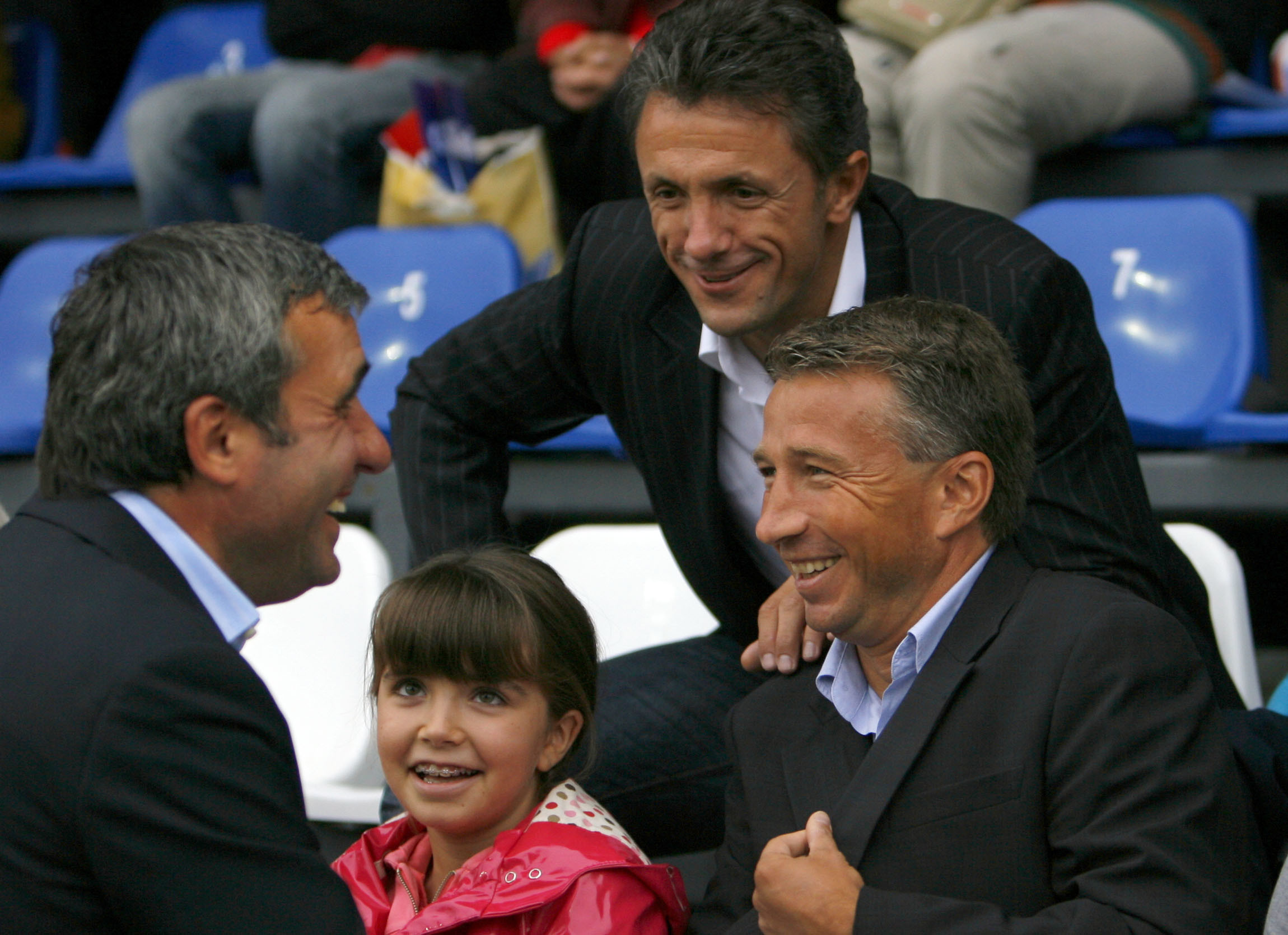 Gică Popescu a scos milioane de euro din bancă pentru a deveni acționar majoritar la Farul Constanța