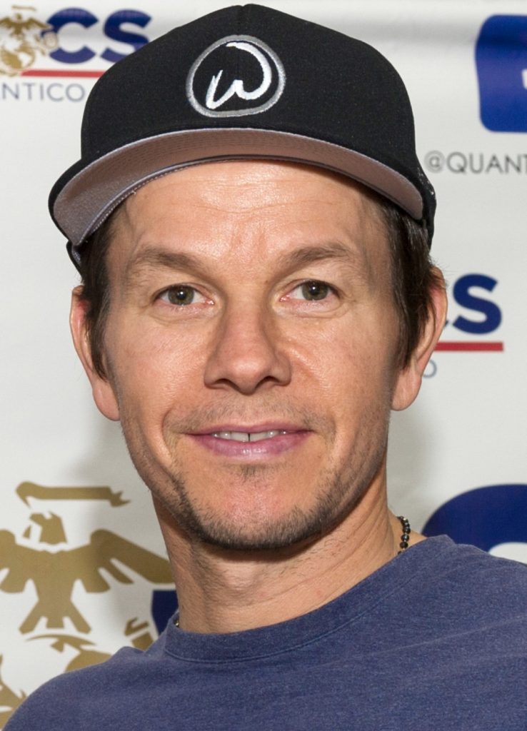 Deces în anturajul lui Mark Wahlberg. Unul dintre prietenii cunoscutului actor a murit în spital