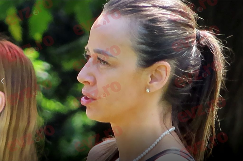 Andreea Raicu, mărturisiri despre cum relația cu tatăl ei i-a schimbat viața. ”Mă umilea foarte mult”