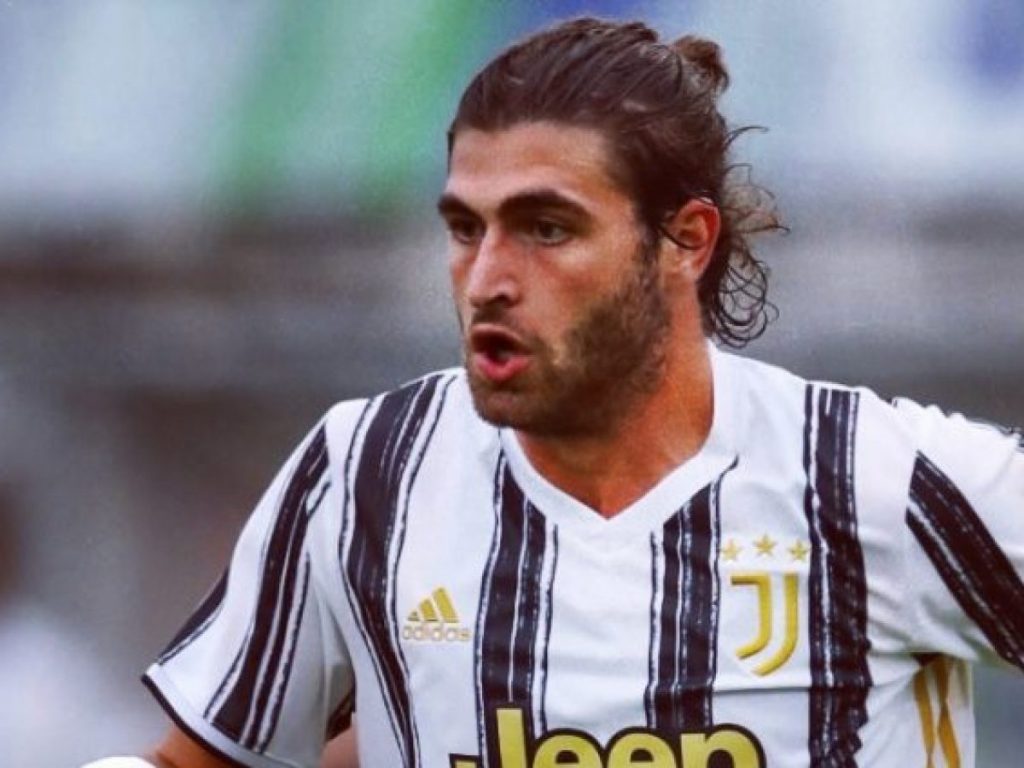 Cutremur înaninte de EURO 2020. Un fotbalist italian arestat sub acuzația de viol