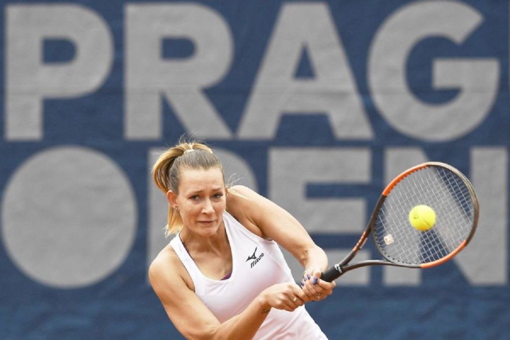 Scandal de proporții la Roland Garros. O jucătoare a fost arestată la finalul meciului. E bănuită că a trucat un meci jucat contra a două românce. VIDEO