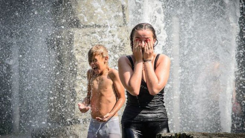 Semnele care te ajută să afli dacă ești deshidratat în timpul sezonului cald