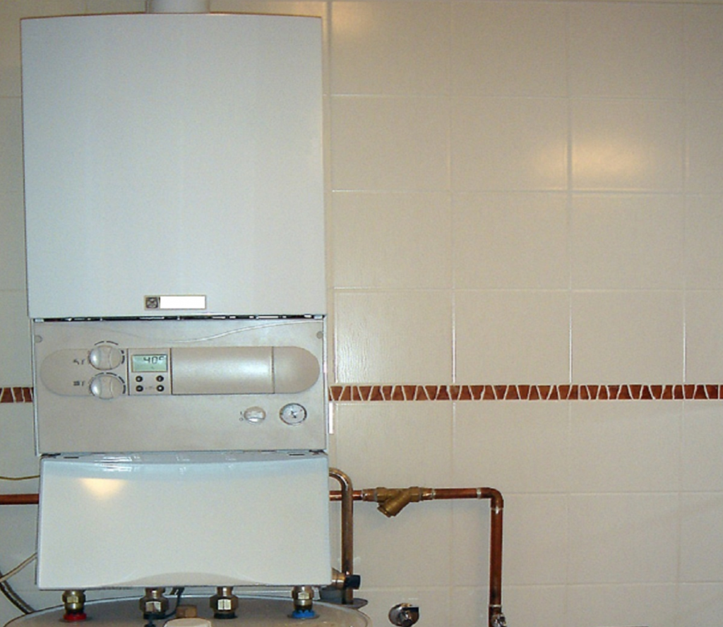 Val de debranșări în București: Firmele nu fac față cererilor: „Reveniți în 2022”