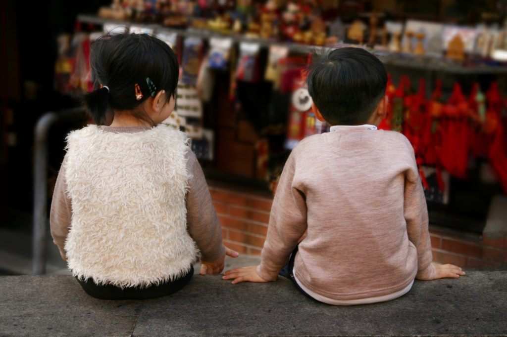 Situație alarmantă. Numărul copiilor răpiți în pandemie a crescut cu 90%. Ce date dezvăluie noul raport