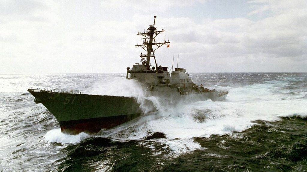 Cum a ajuns crucișătorul ușor Mărășești un distrugător greu și apoi o banală fregată