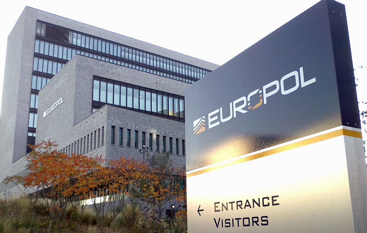 reward block World window Europol, obligată să steargă „gaura neagră” de date cu caracter personal –  Evenimentul Zilei