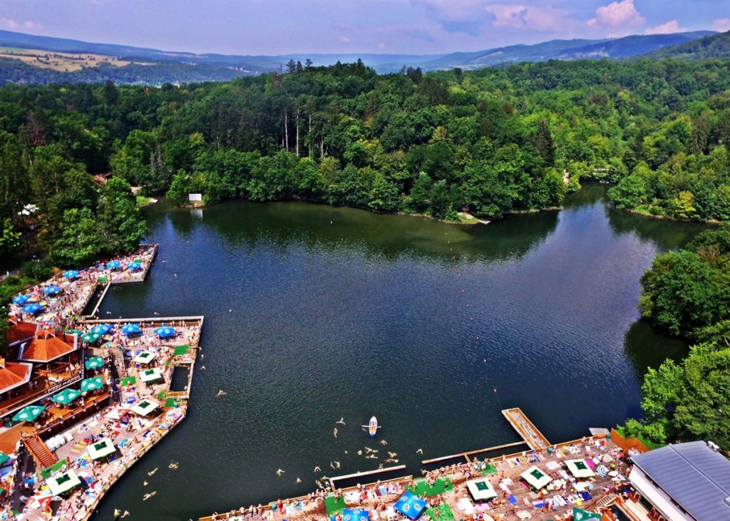 Cel mai mare lac helioterm din lume se află la Sovata. De vineri se redeschide pentru turiști