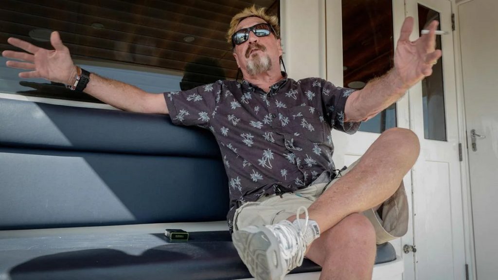 Magnatul John McAfee jurase că nu se va sinucide vreodată și era convins că Jeffrey Epstein nu se spânzurase în pușcărie