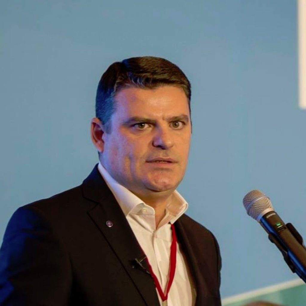 Jurnalistul Radu Tudor dă detalii inedite despre Revoluția din 1989: "Am fost martorul unor scene groaznice". De ce l-a anchetat Securitatea