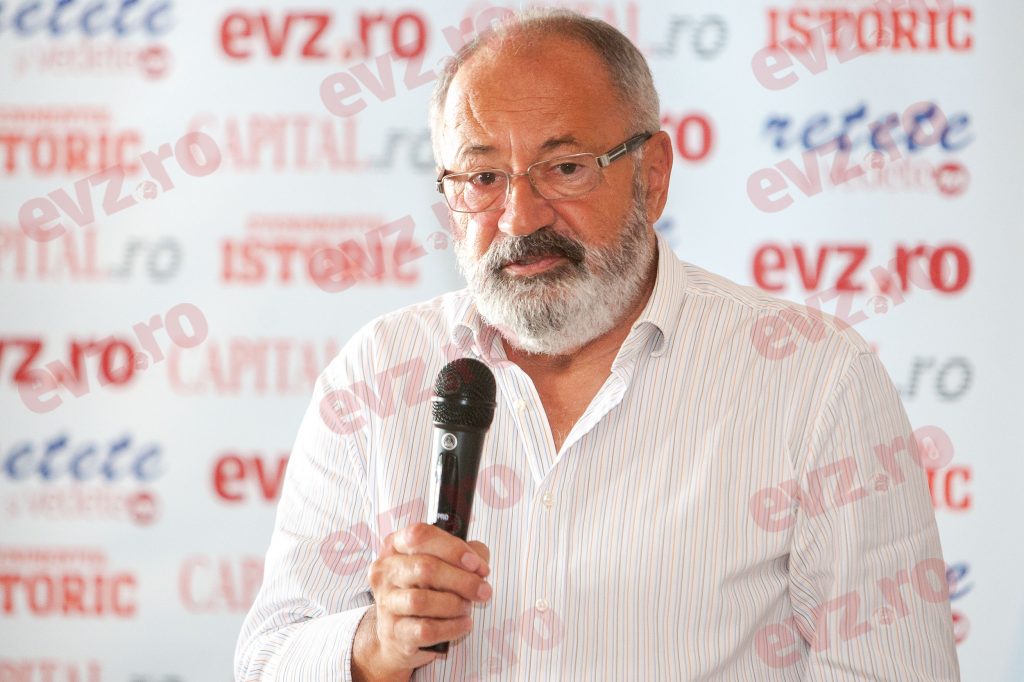 Scandalul Puck, un jalnic teatru de păpuși