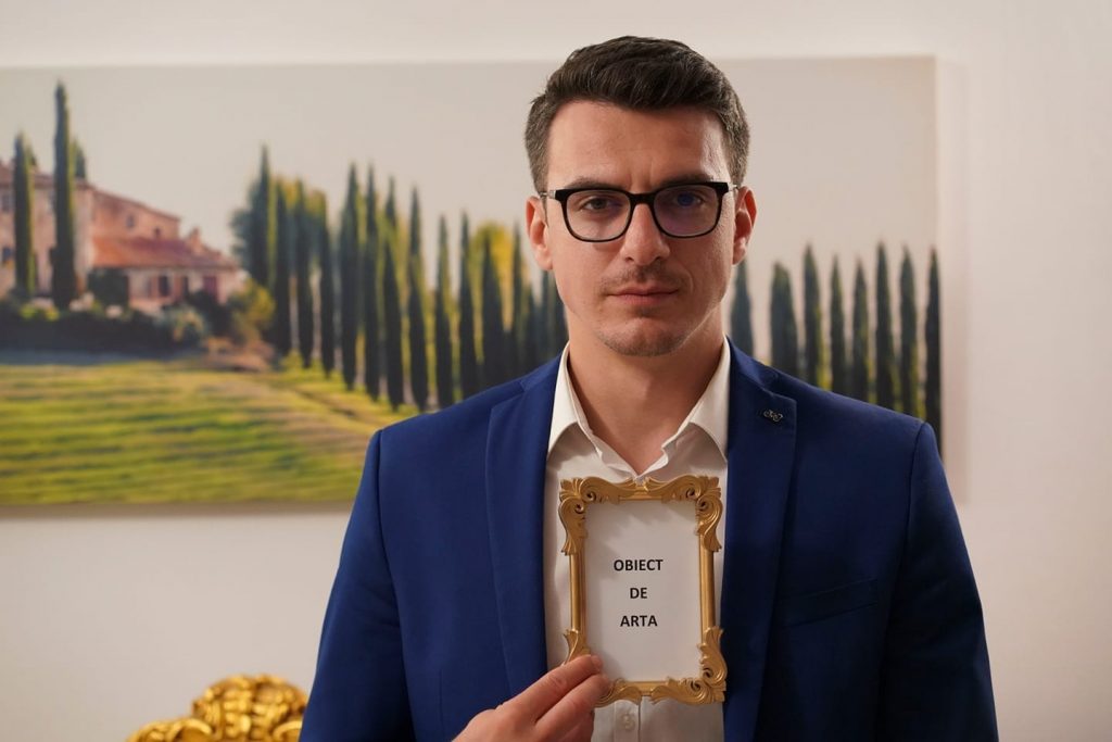 VIDEO EXCLUSIV/ Alexandru Ion a fost îndrumat de profesorul de religie să devină actor. „M-a oprit pe holul liceului și m-a întrebat de ce nu mă duc la trupa de teatru”