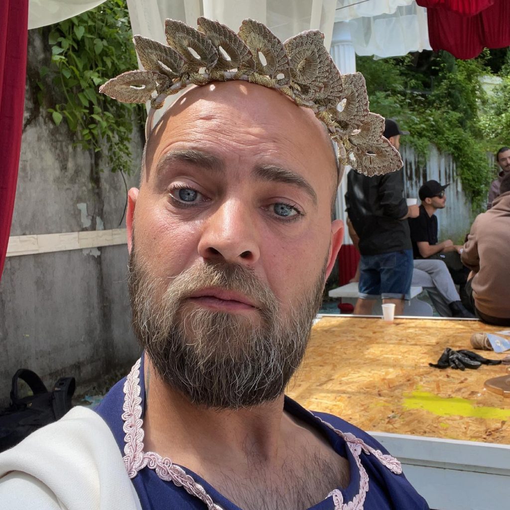 Ce se întâmplă cu emisiunea lui Cosmin Seleși de la ProTV. Un nou show de televiziune va înlocui „Batem palma”