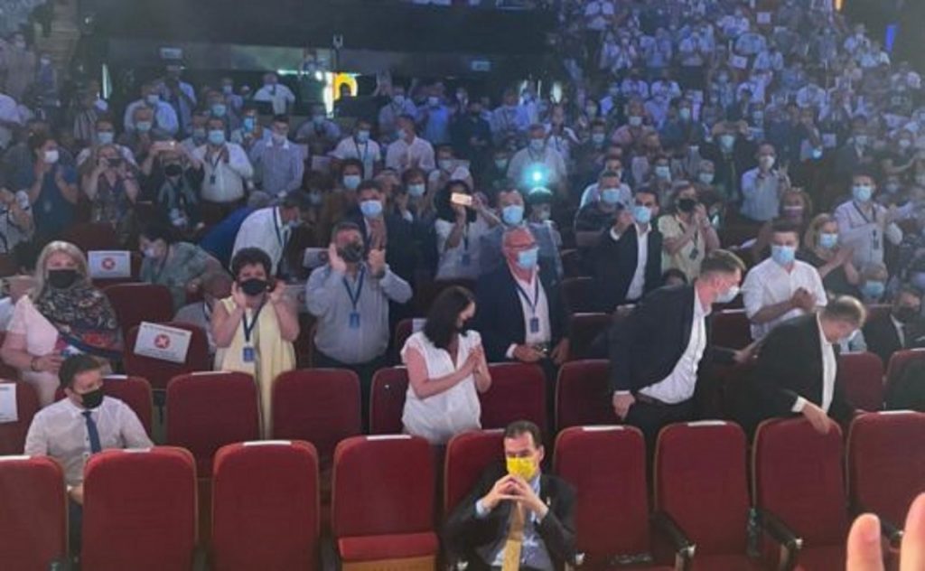 Orban la Cluj. Poza unei extracții de măsea fără dureri