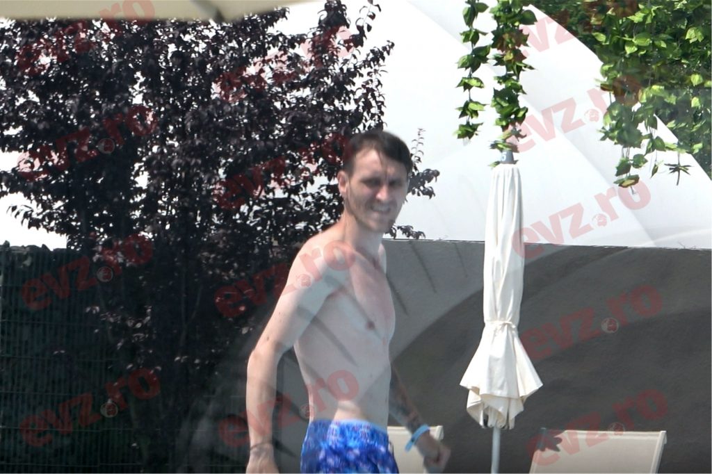 VIDEO/ Nicolae Mitea s-a făcut băiat de casă. Își petrece timpul la piscină cu fiica și soția lui