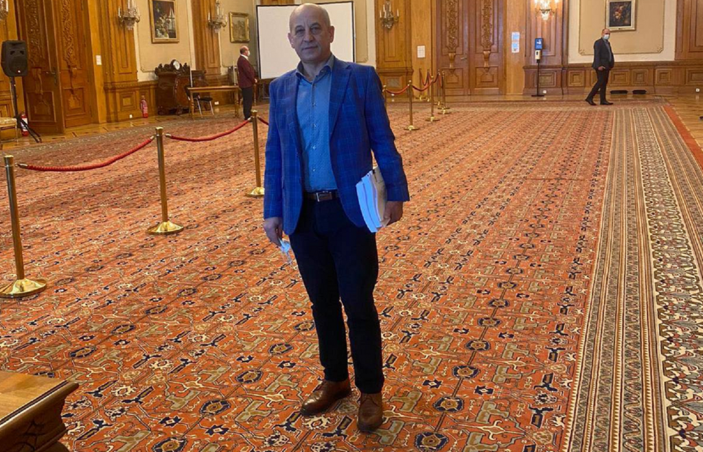 Legătura lui Petre Neacșa, directorul din MT reținut de DNA, cu Felix Stroe, fost ministru al Transporturilor