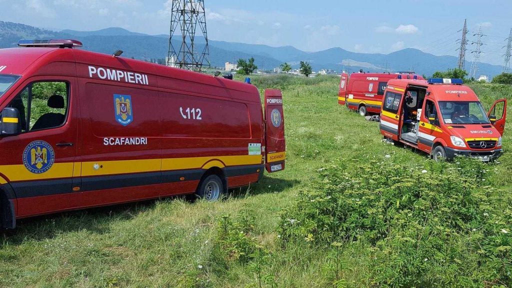 Doi tineri îndrăgostiți au murit împreună. S-au înecat în râu, nimeni nu știe ce s-a întâmplat, de fapt
