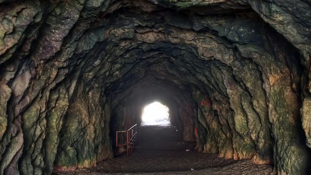 Descoperire istorică în Egipt. Un tunel antic poate duce spre locul în care este îngropată Cleopatra