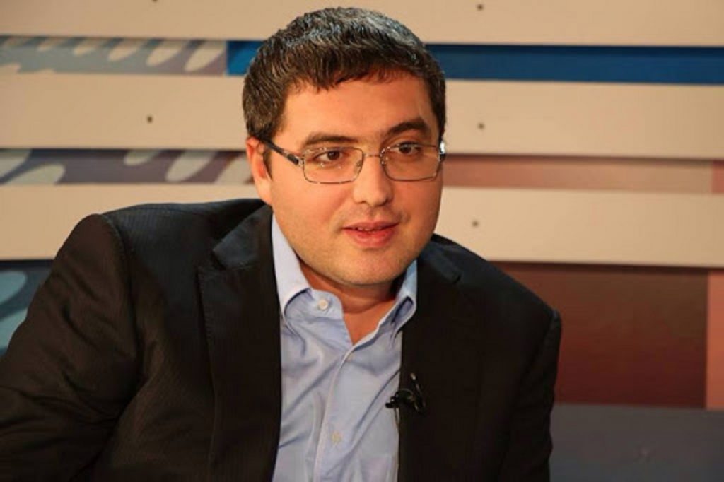 Renato Usatîi vrea să o ia pe cont propriu în politică, speriat că nu va putea să intre în parlament