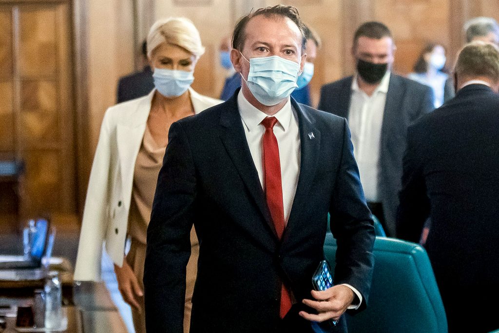 Vox populi. Ar trebui Cîțu să-și dea demisia după scandalul condamnării din SUA? Românii înclină spre acest răspuns. VIDEO