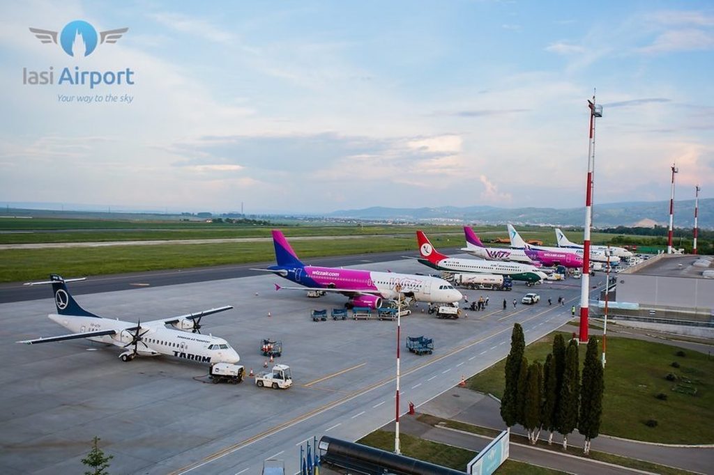 Panică pe aeroportul din Iași. A fost activat Planul Roșu de Intervenție, după ce o aeronavă a avut dificultăți la aterizare