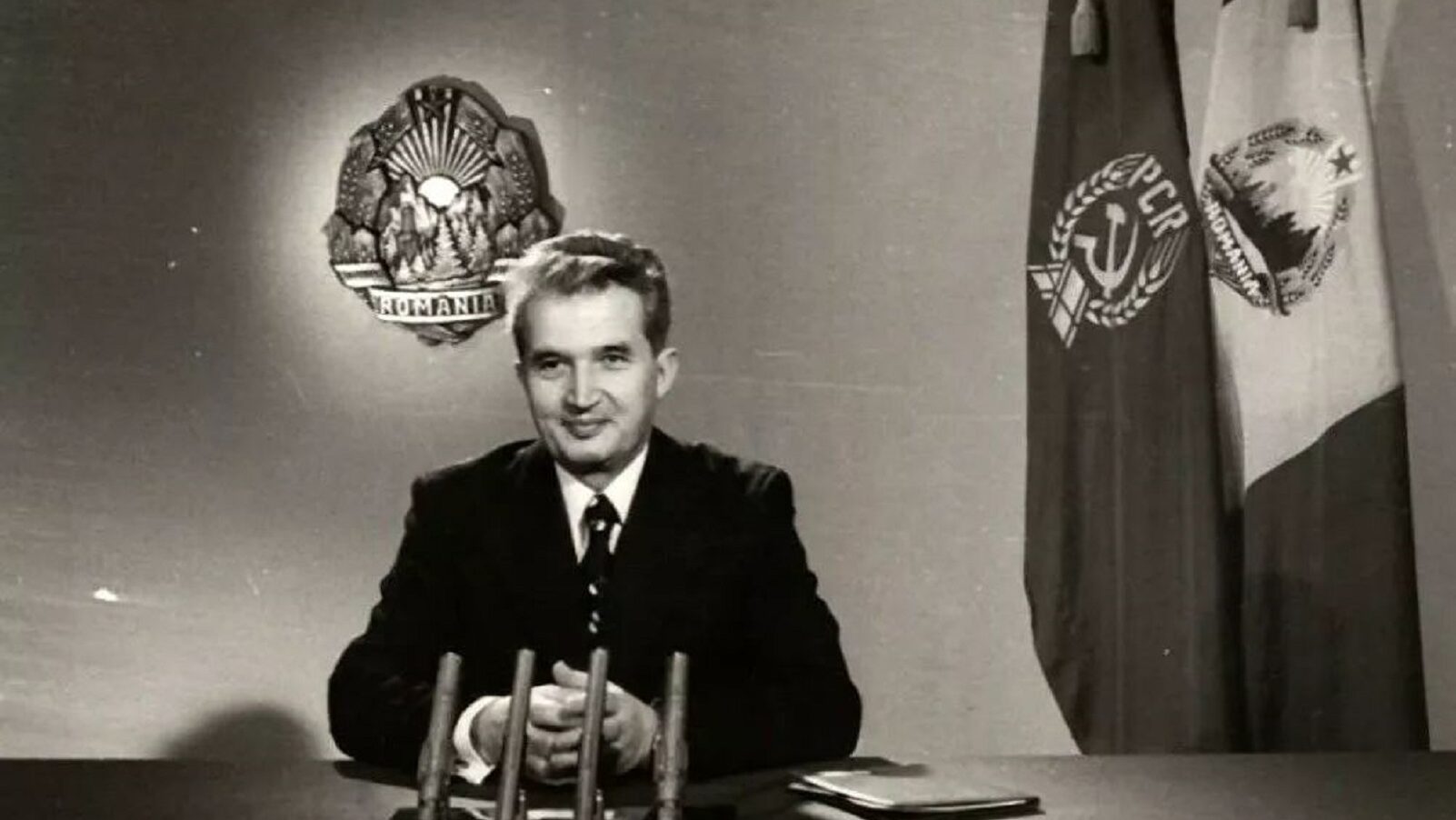 Ceaușescu în 1972. Petrol algerian, nichel cubanez și credite americane
