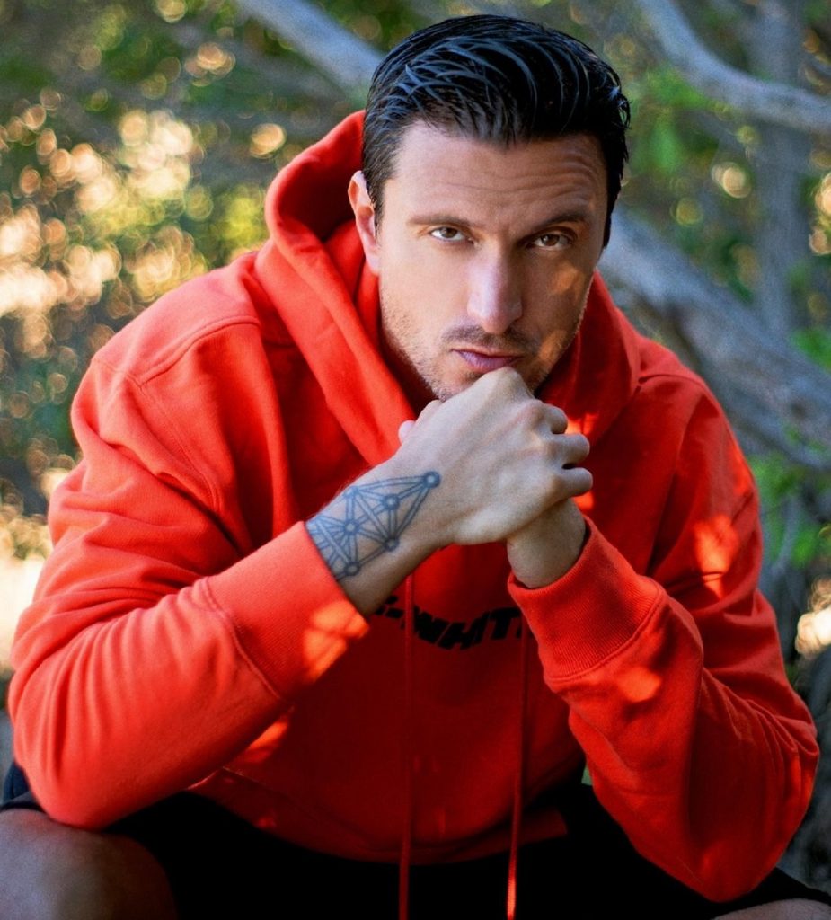 News Alert. Dragoș Săvulescu a fost reținut în Grecia. Soția l-a trădat cu o postare publicată pe Instagram