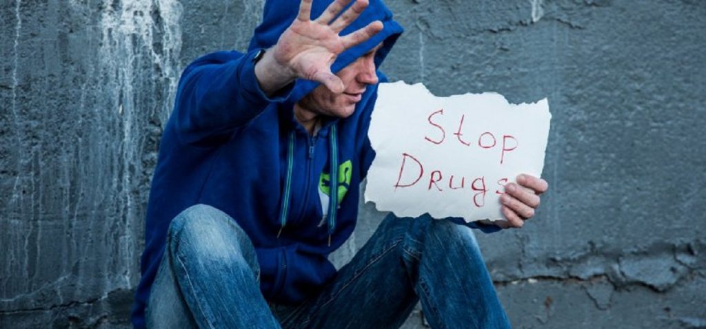 Victor Ciutacu, dezlănțuit. I-a întrebat pe Victor Ponta şi George Simion dacă s-au drogat. „Cum ar zice Alina Gorghiu, toţi am făcut chestia asta”