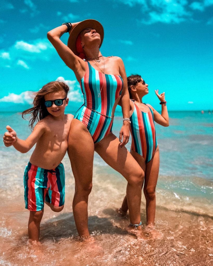 VIDEO/ Giulia Anghelescu a plecat la fix din Grecia. „Ne-am întors la fix. Am „ratat” incendiile”