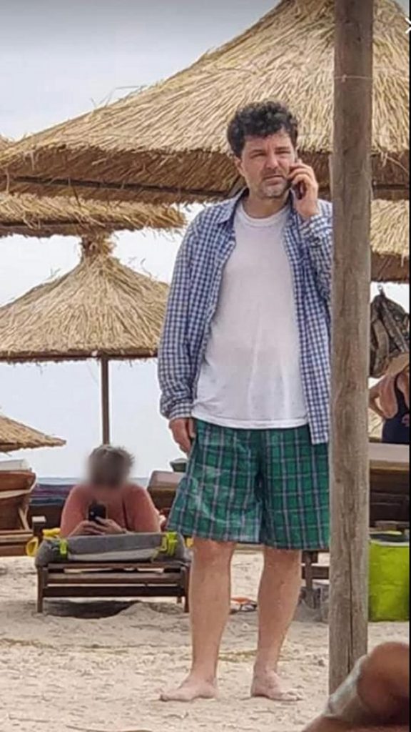 Nicușor Dan, de râsul internauților: „Când el apare în halul ăsta, cum să arate Bucureștiul pe care îl conduce?!”