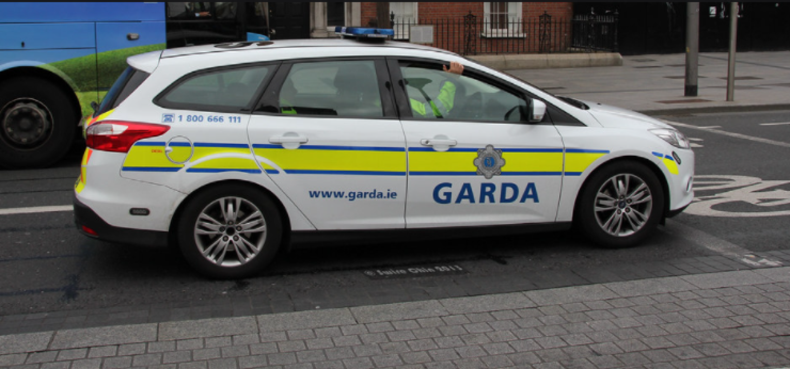 Politistii din Irlanda sunt alertă maxima din cauza furtunii Betty.