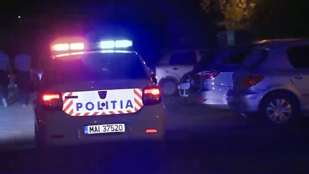 Final de petrecere suspect! O tânără a fost găsită moartă în Capitală. Criminaliștii fac cercetări