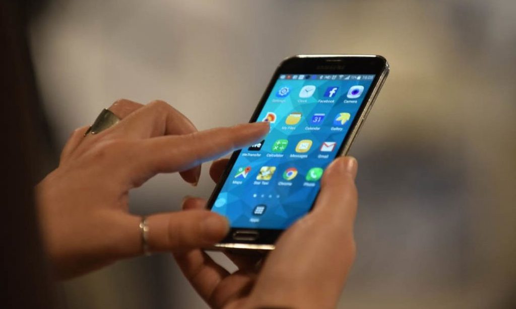 Cum poți recupera fotografiile șterse din telefon. Lista pașilor pe care trebuie să-i parcurgi